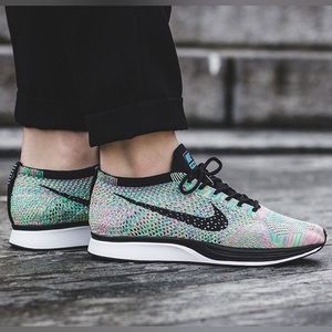Nike fly knit size 5 women’s